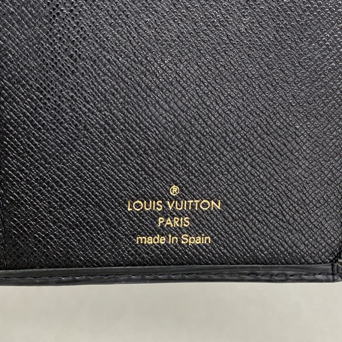 Louis Vuitton Long Bill Holder Epi Card Cles Noir — view 4
