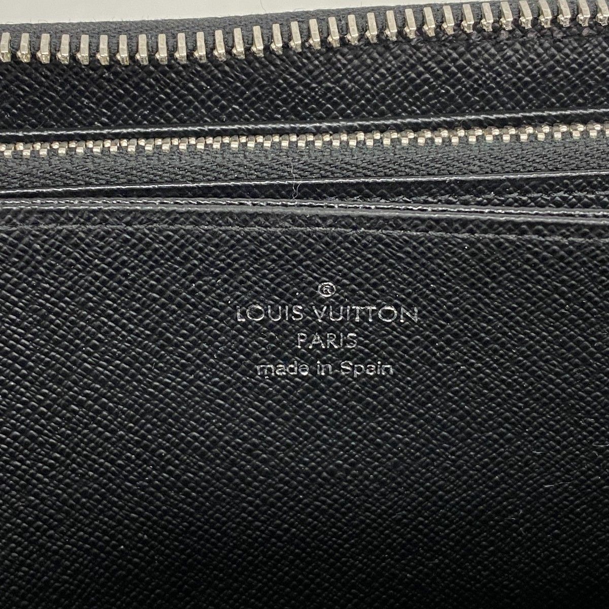 Louis Vuitton Wallet Epi Zippy Noir — view 4