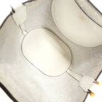 Hermes Handbag in the Loop 18 Taurillon Clemence New White Gold — view 4
