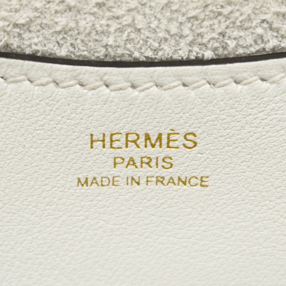 Hermes Handbag in the Loop 18 Taurillon Clemence New White Gold — view 5
