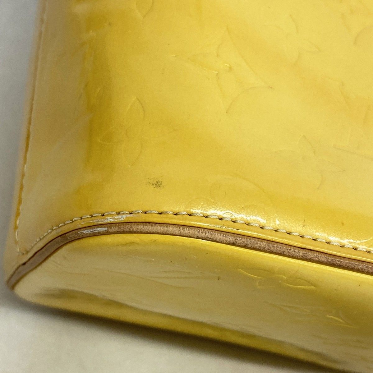 Louis Vuitton Tote Vernis Houston Lime Yellow — view 6