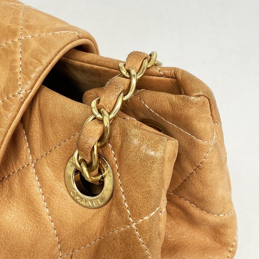Chanel Shoulder Bag Quilted Leather Orange Gold — view 6
