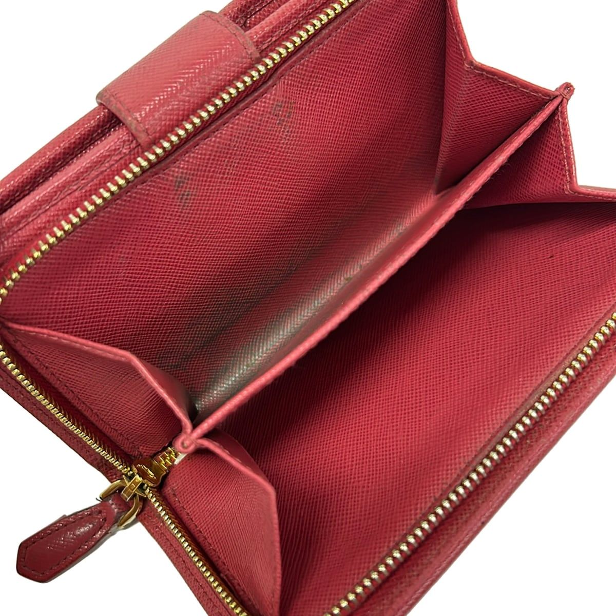 Prada Bifold Wallet Red Leather — view 4