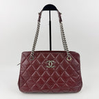 Chanel CC Logo Quilted Chain Shoulder Bag Leather Bordeaux Red Silver Vintage — view 4
