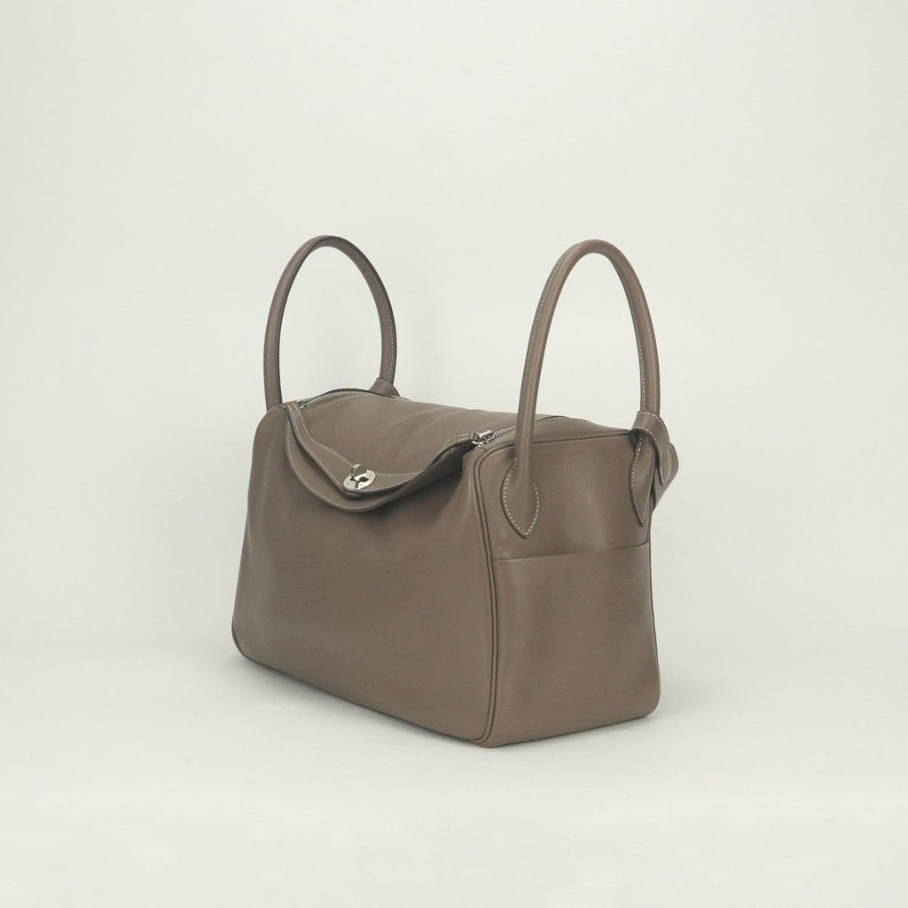 Hermes Lindy 34 Tote Shoulder Bag Swift Etoupe Gray Silver 2-Way Veau — view 2