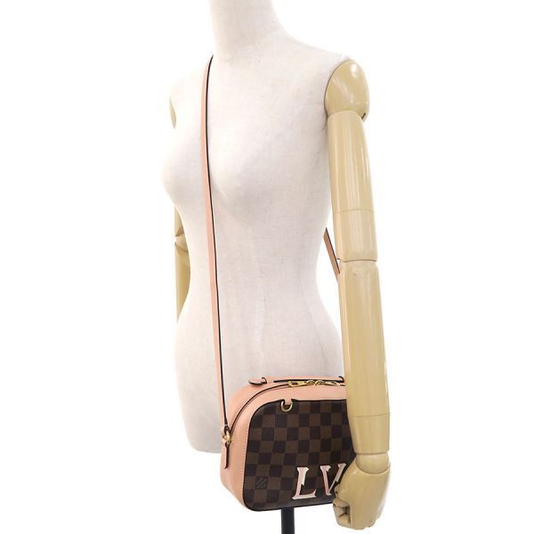 Louis Vuitton Damier Santa Monica Crossbody — view 9