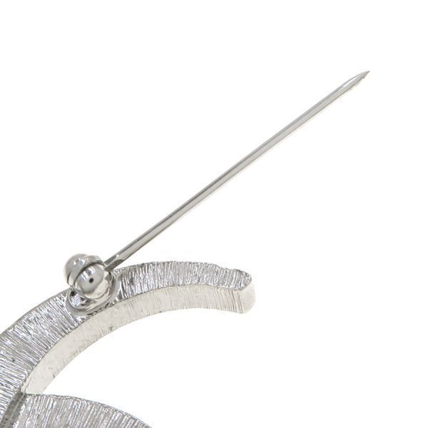 Chanel 15c Brooch Silver — view 4