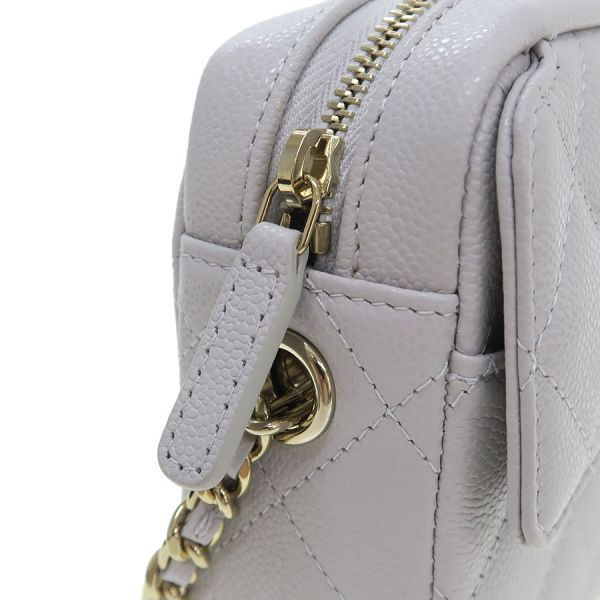 Chanel Quilted Chain Shoulder Bag Gray — view 4