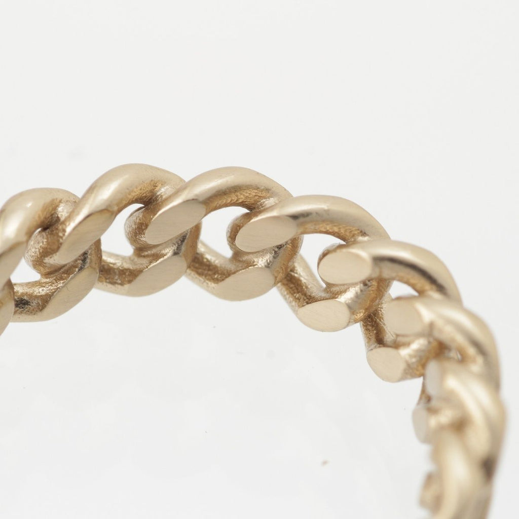 Chanel Chain Motif Hoop Earrings Gold — view 9
