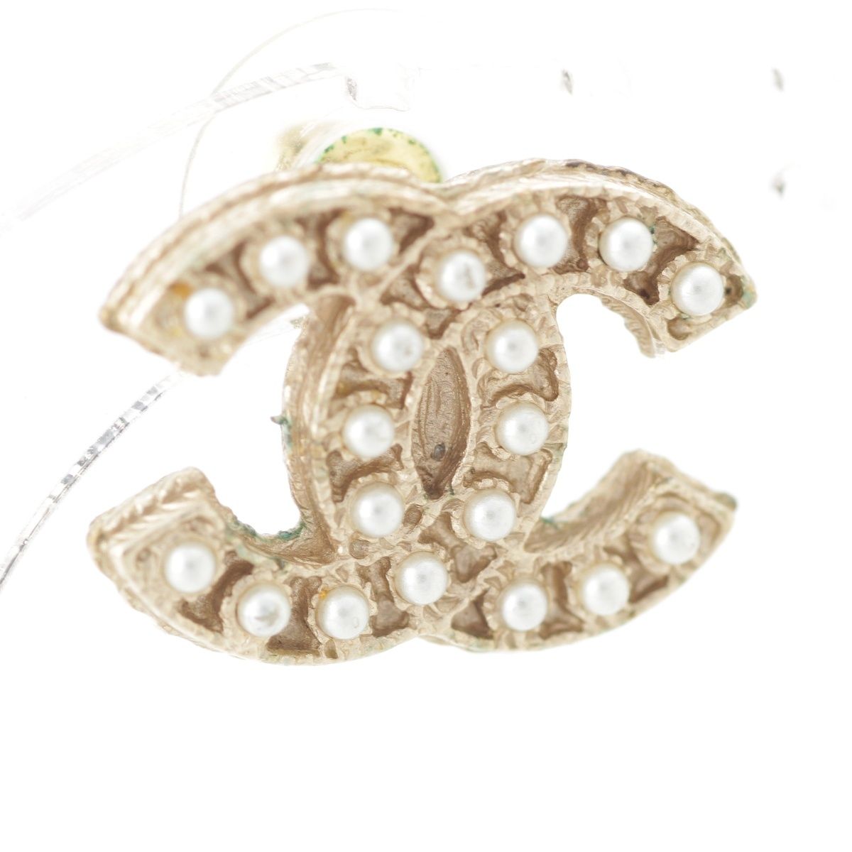Chanel CC Logo Pearl Earrings Champagne Gold — view 4