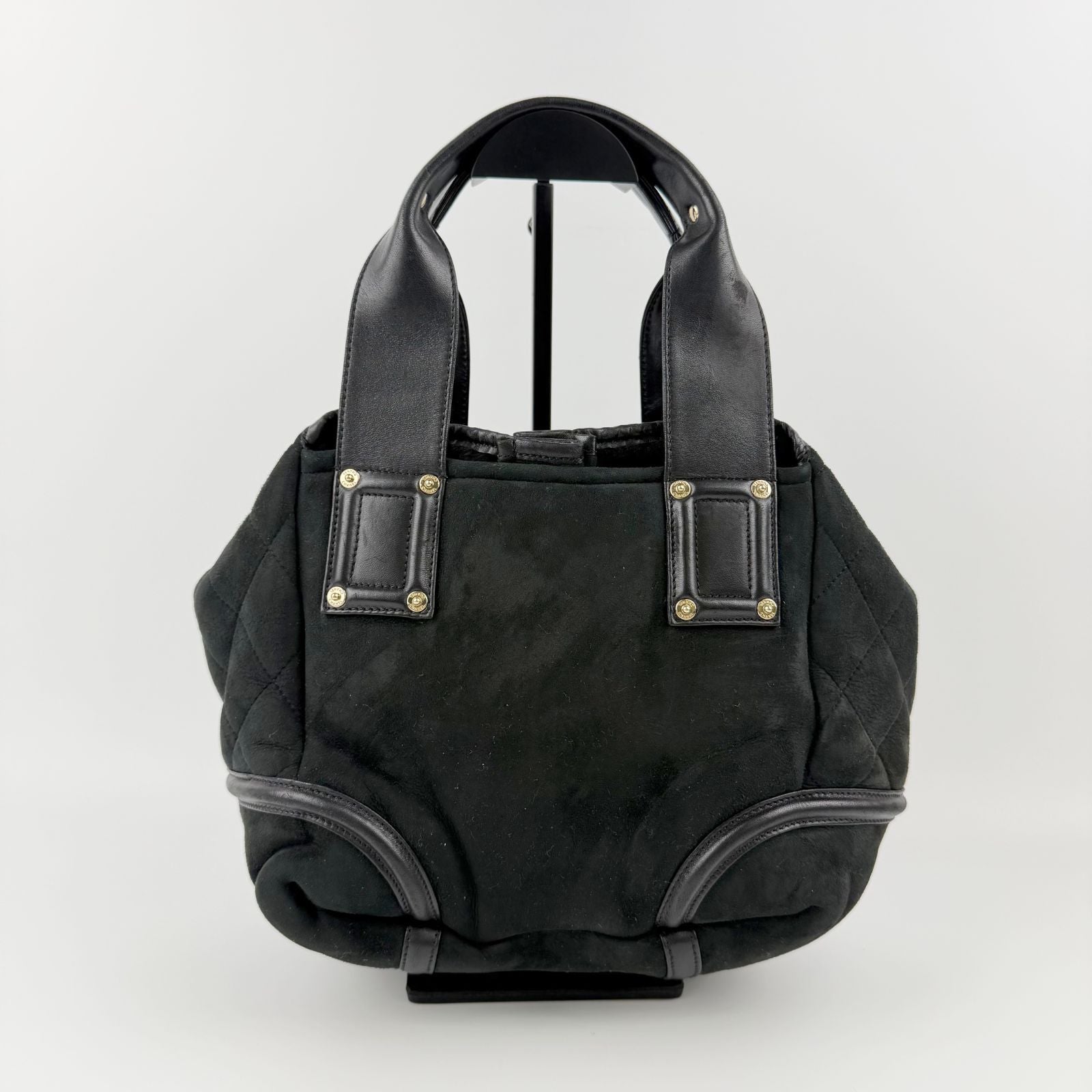 Chanel CC Logo Handbag Suede Leather Black Gold Vintage — view 3