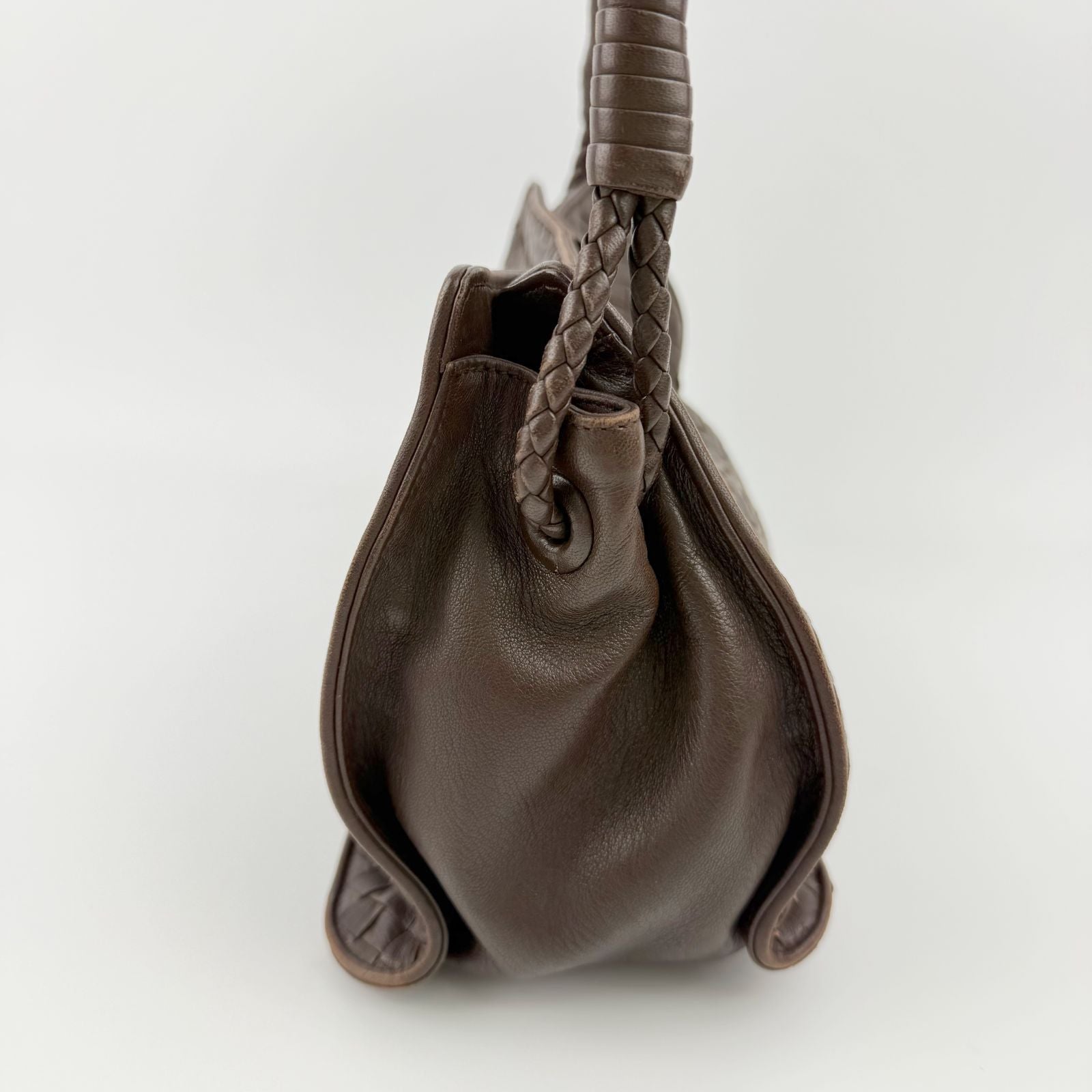 Bottega Veneta Intrecciato Shoulder Bag Leather Brown Vintage — view 4