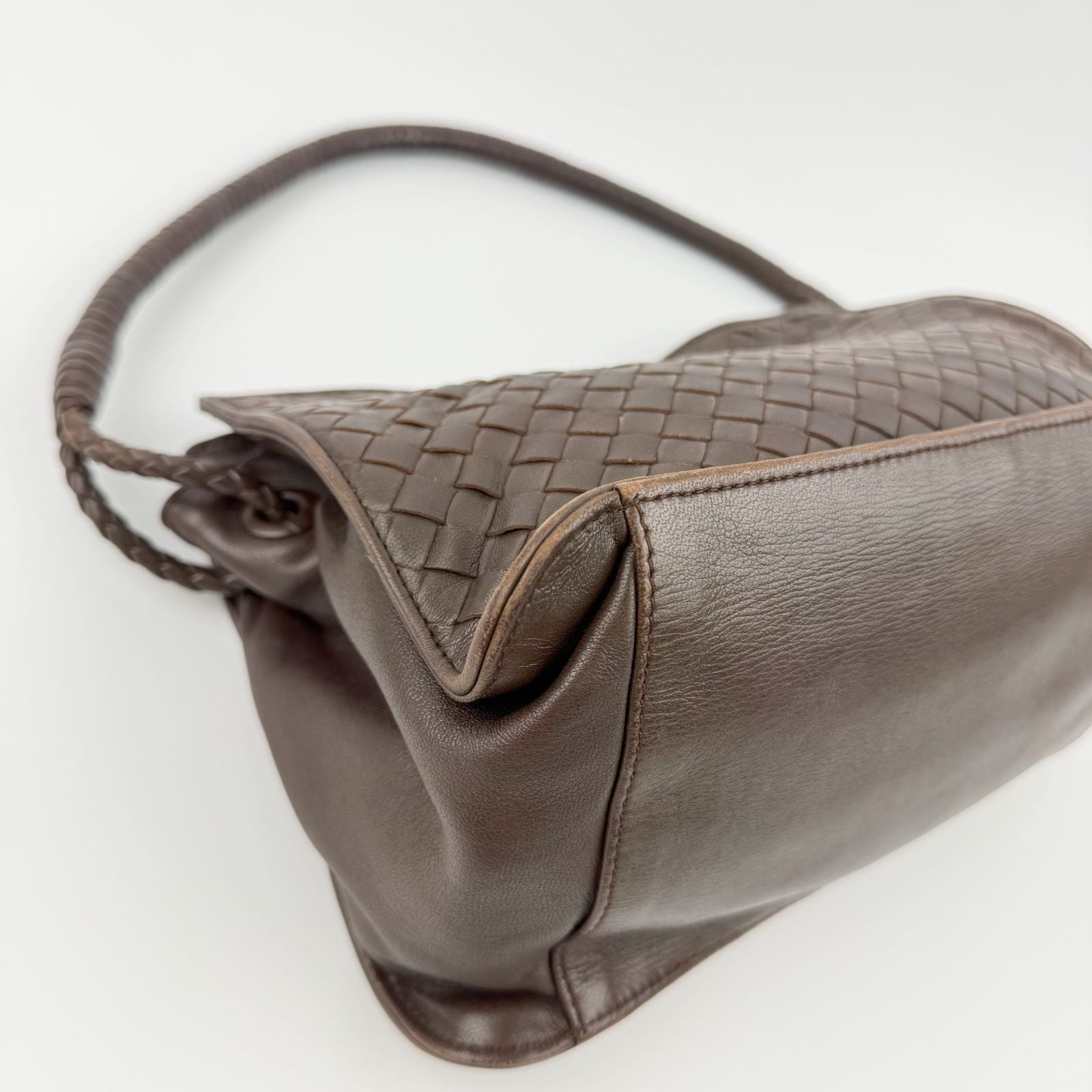 Bottega Veneta Intrecciato Shoulder Bag Leather Brown Vintage — view 8