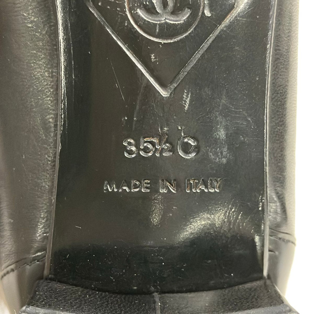 Chanel Boots 35.5 C Black Camellia Leather — view 6