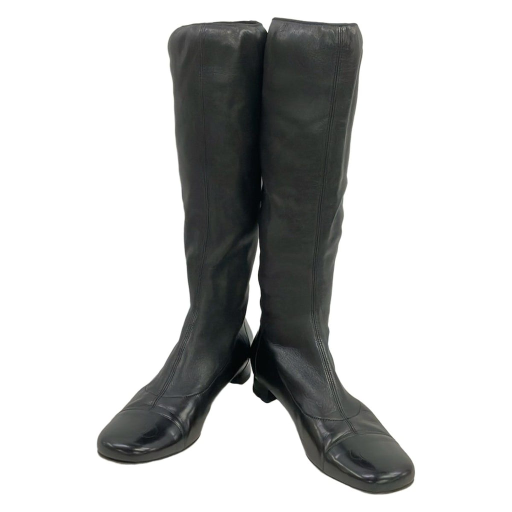 Chanel Boots 35.5 C Black Camellia Leather — view 2