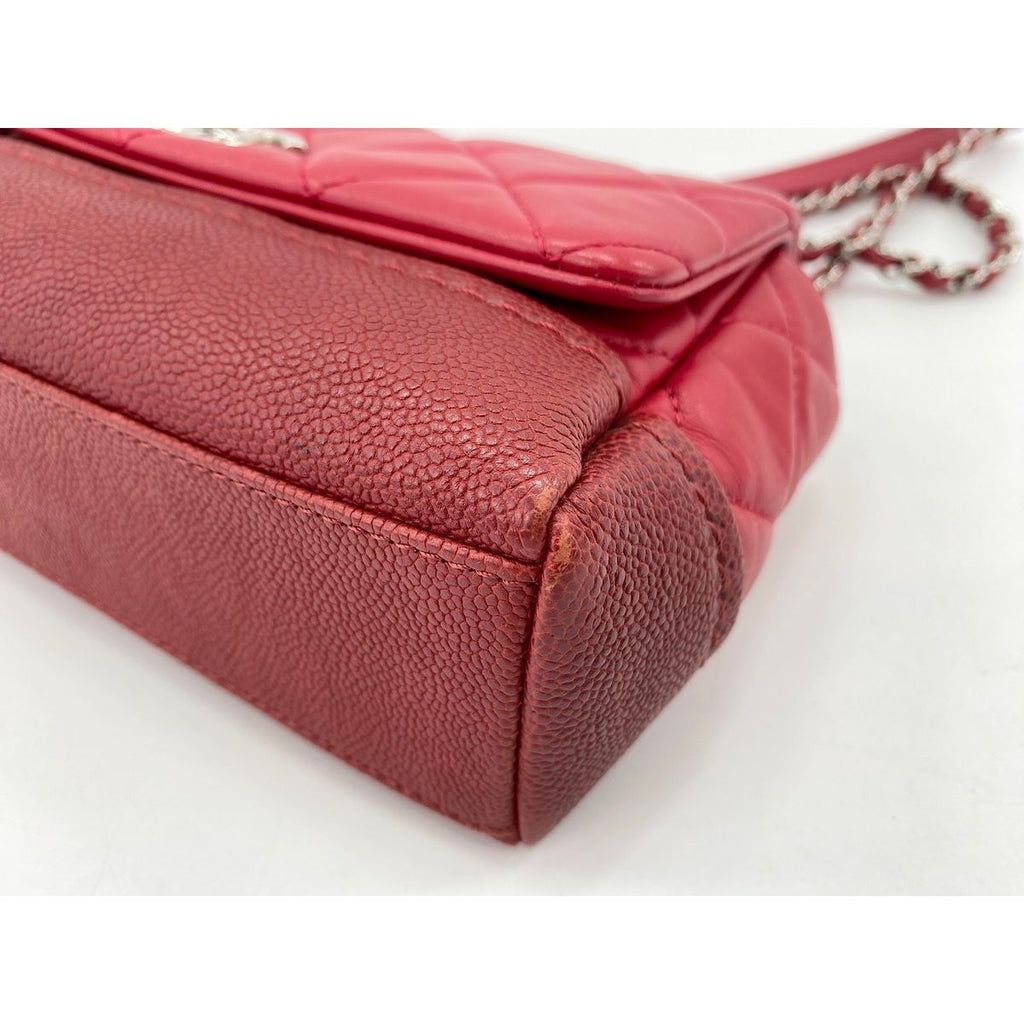 Chanel Shoulder Bag Quilted — view 8