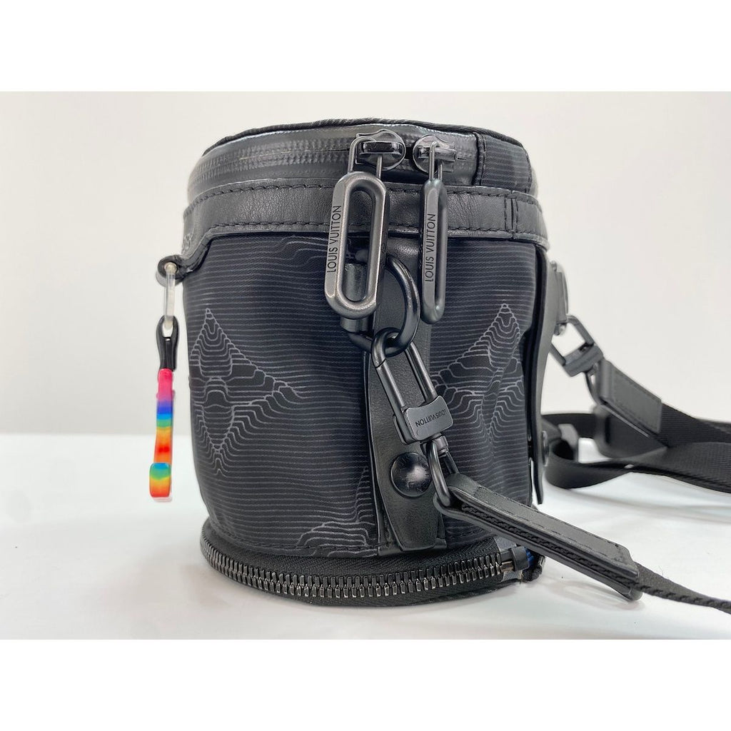 Louis Vuitton Shoulder Bag Expansion Double Polochon — view 6