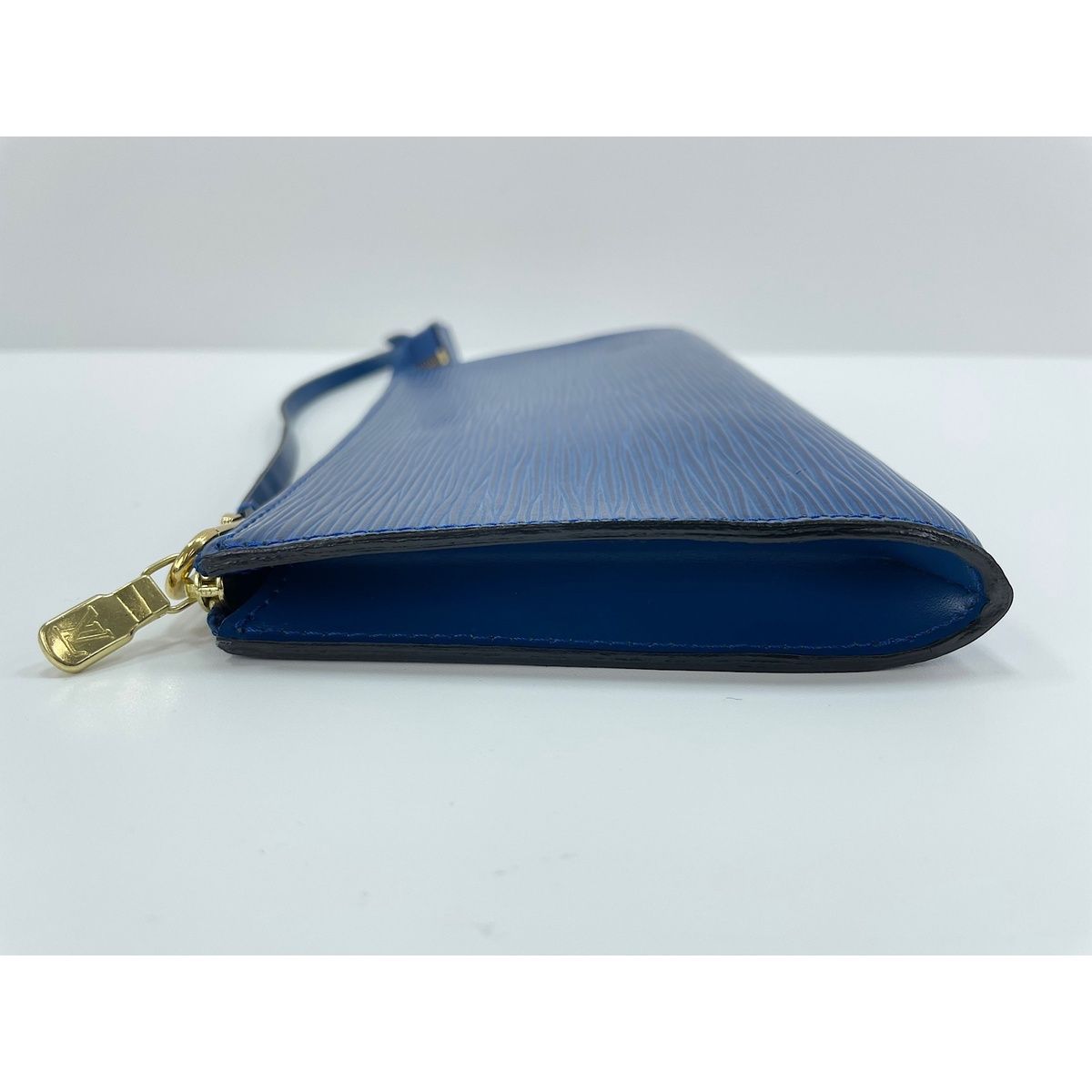 Louis Vuitton Shoulder Bag Pochette — view 5