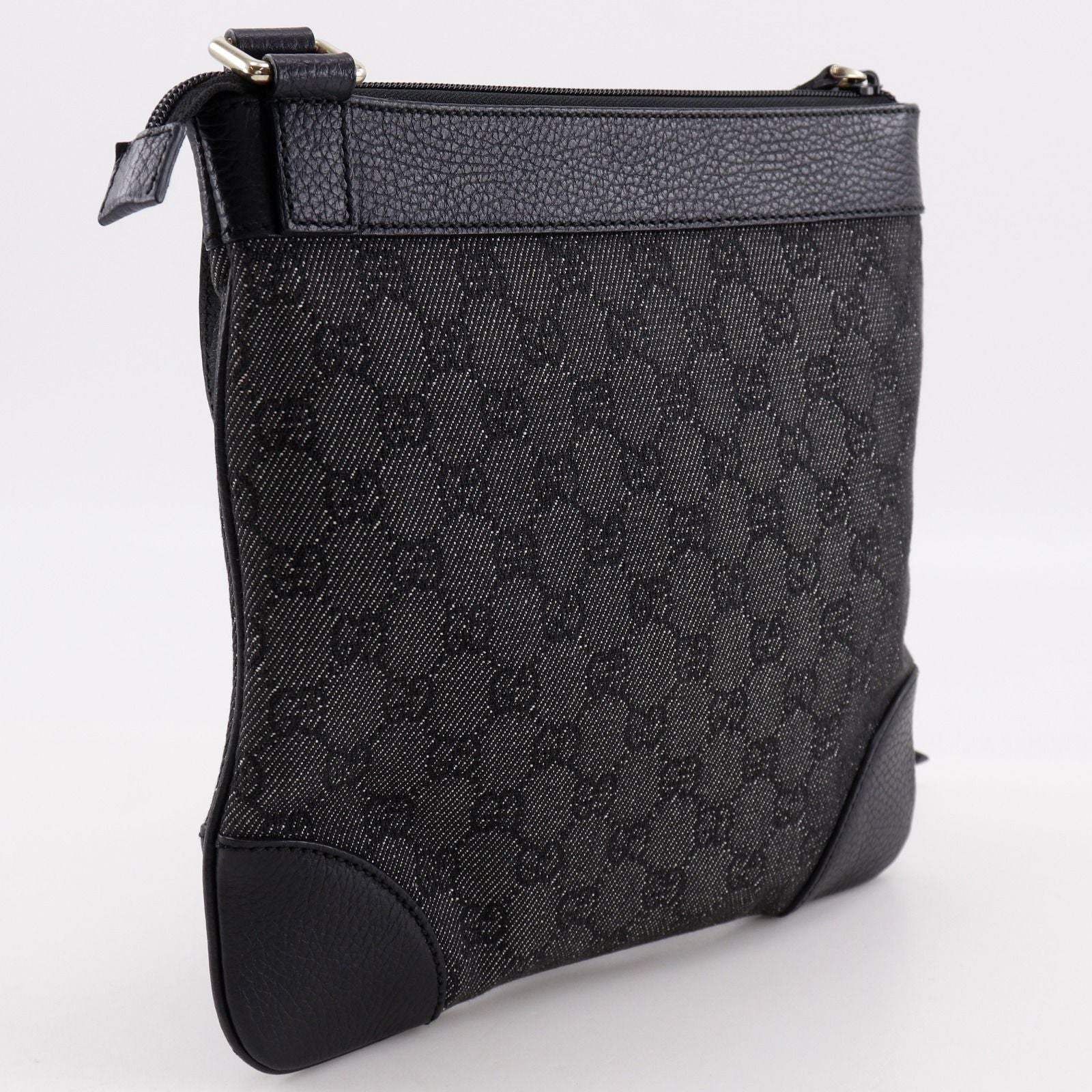 Gucci GG Canvas Black Shoulder — view 3
