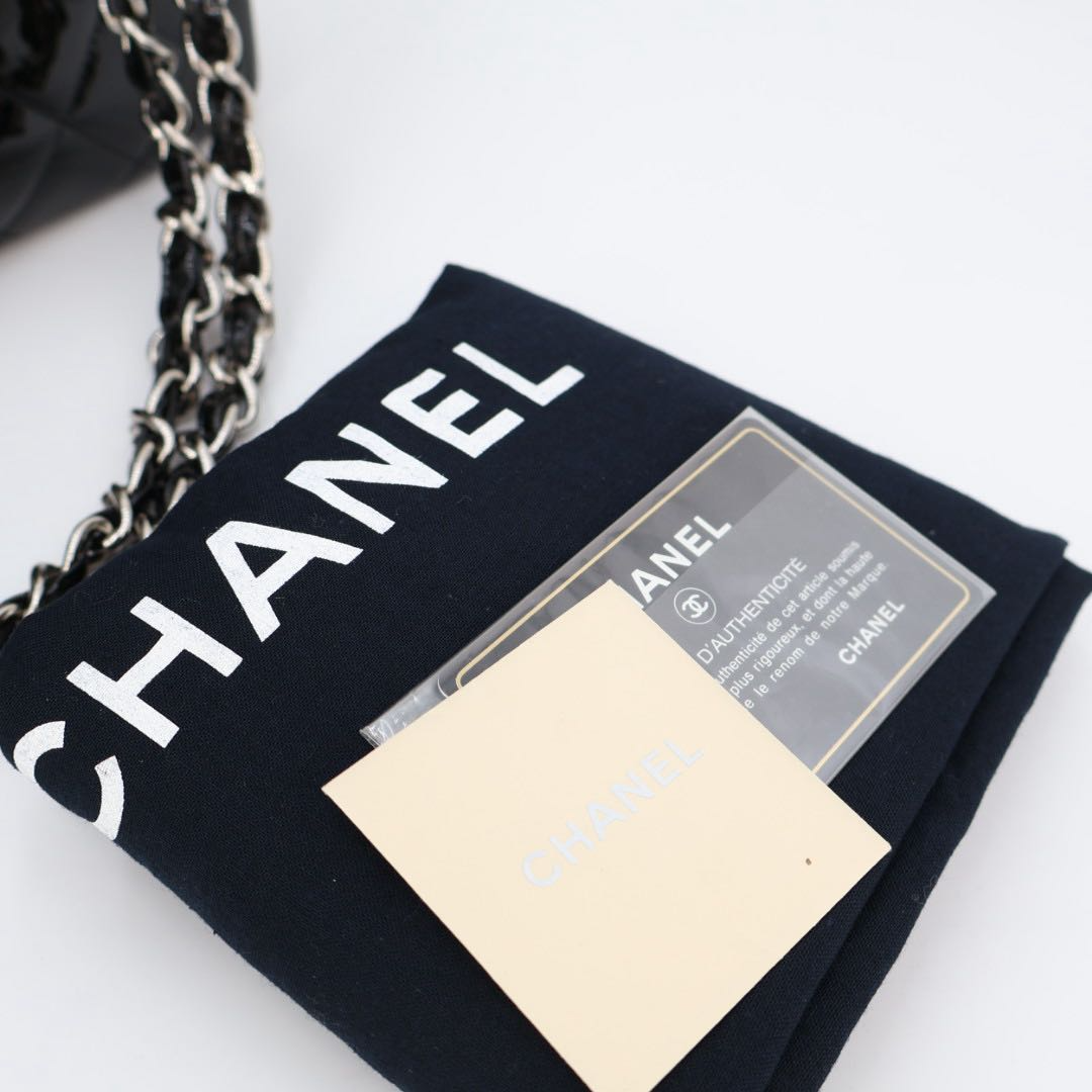 Chanel Deca Quilted 30 CC Logo Chain Shoulder — view 2