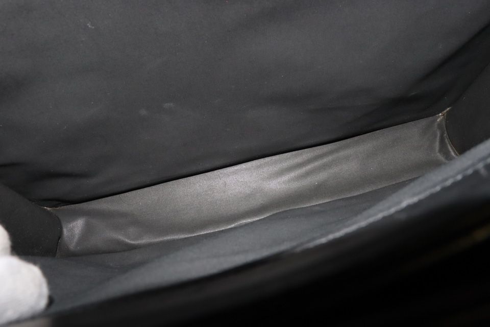 Bottega Veneta Leather Business — view 6