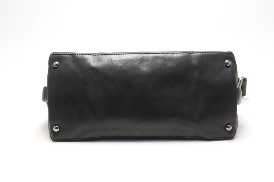 Chanel 2.55 Leather Shoulder — view 3