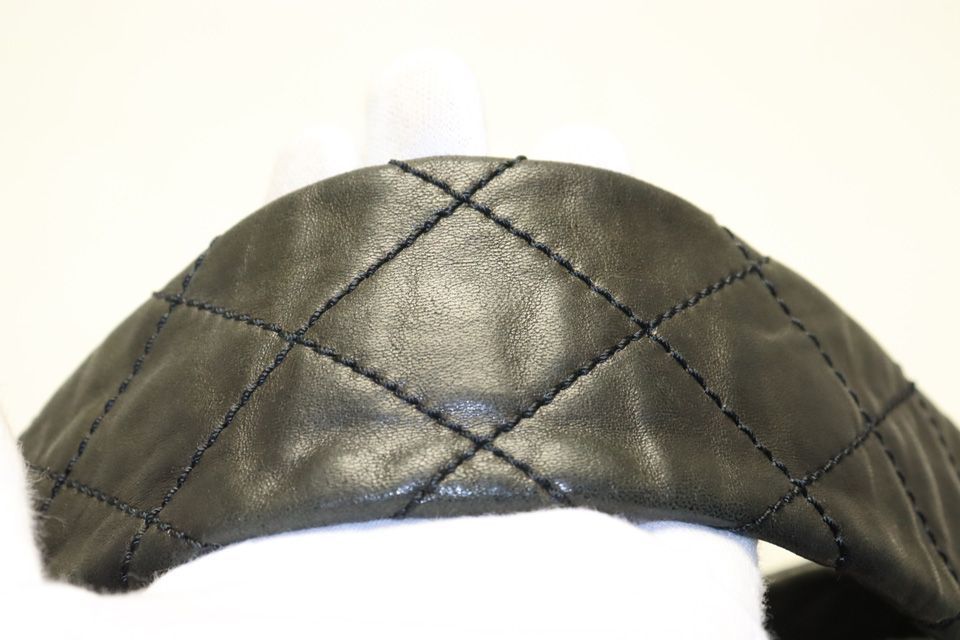 Chanel 2.55 Leather Shoulder — view 5