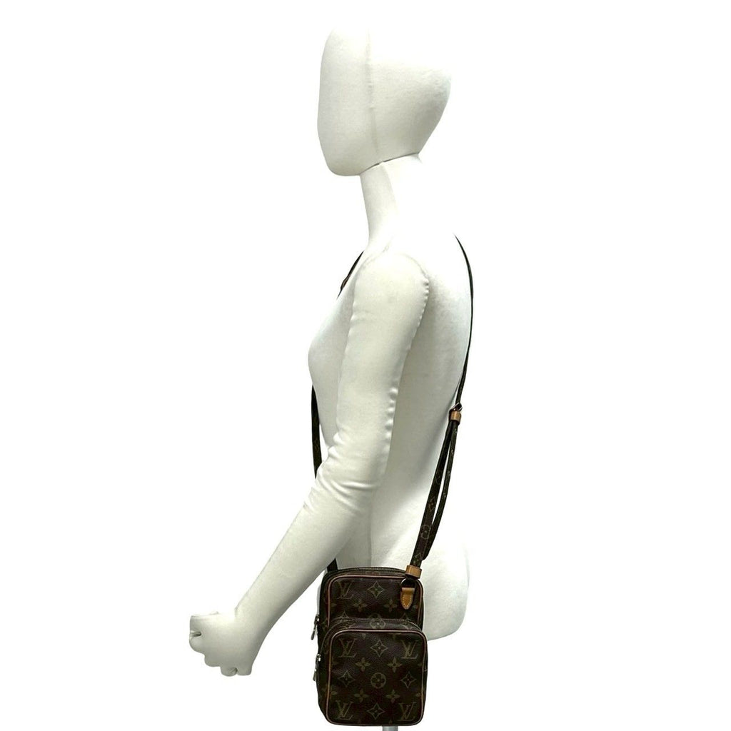 Louis Vuitton Vintage Amazon Monogram Leather Mini Shoulder Bag Pochette Brown — view 2