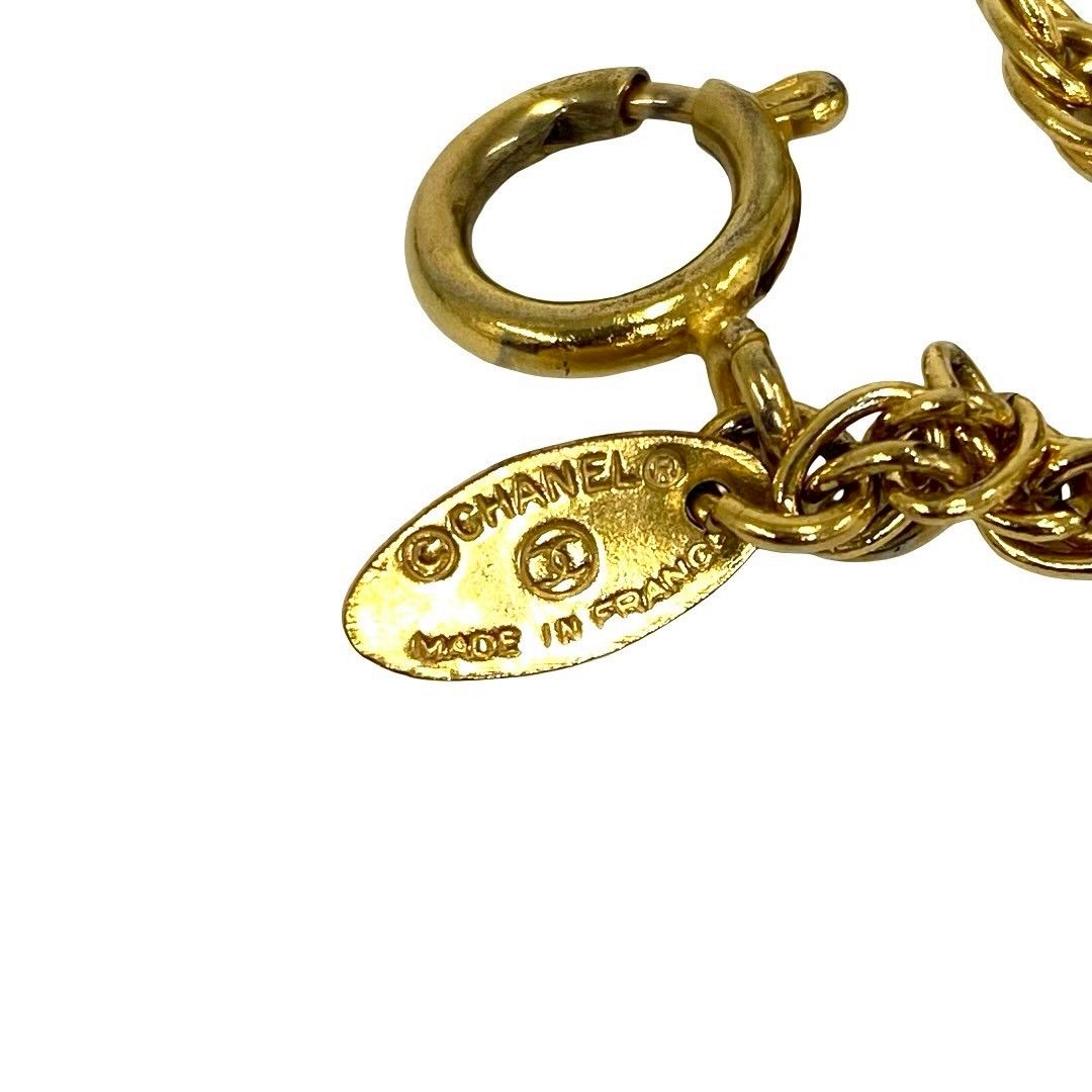 Chanel Vintage CC Logo Pendant Choker Gold — view 3