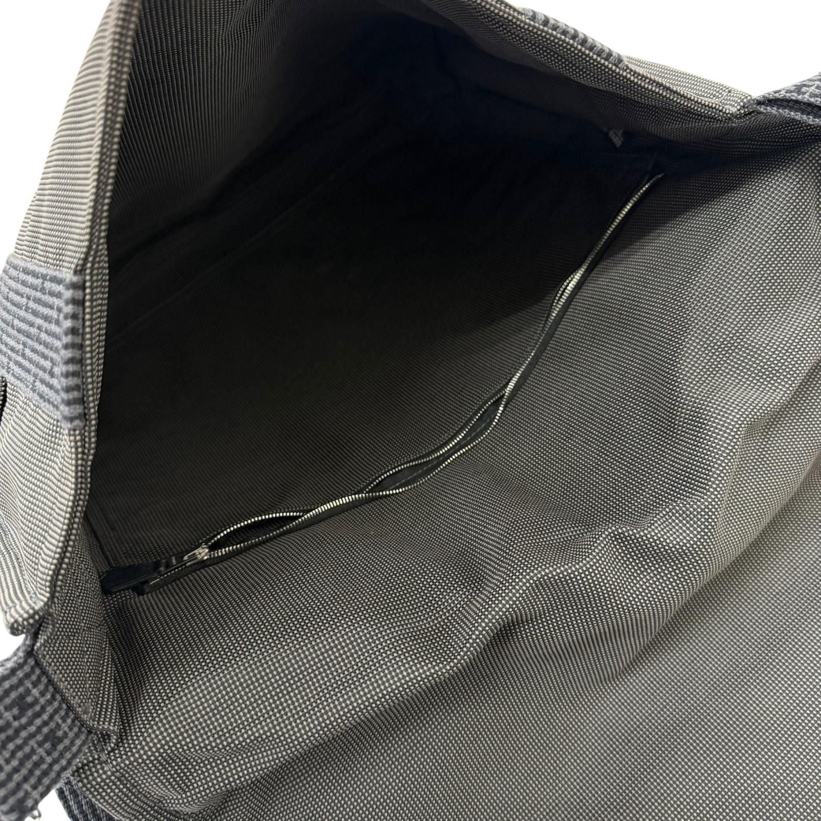 Hermes Her Line Besace MM Series Button Flap Messenger Bag Charcoal Gray — view 7