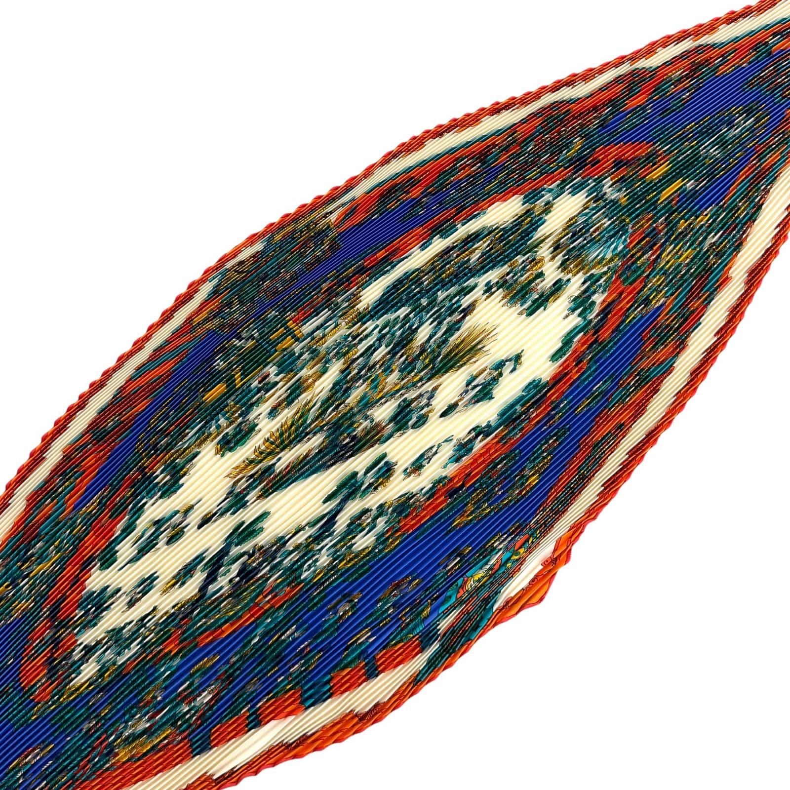 Hermes Pleats Carre Celestial Bodies and the Sun Astres Et Soleils Silk 100% — view 4