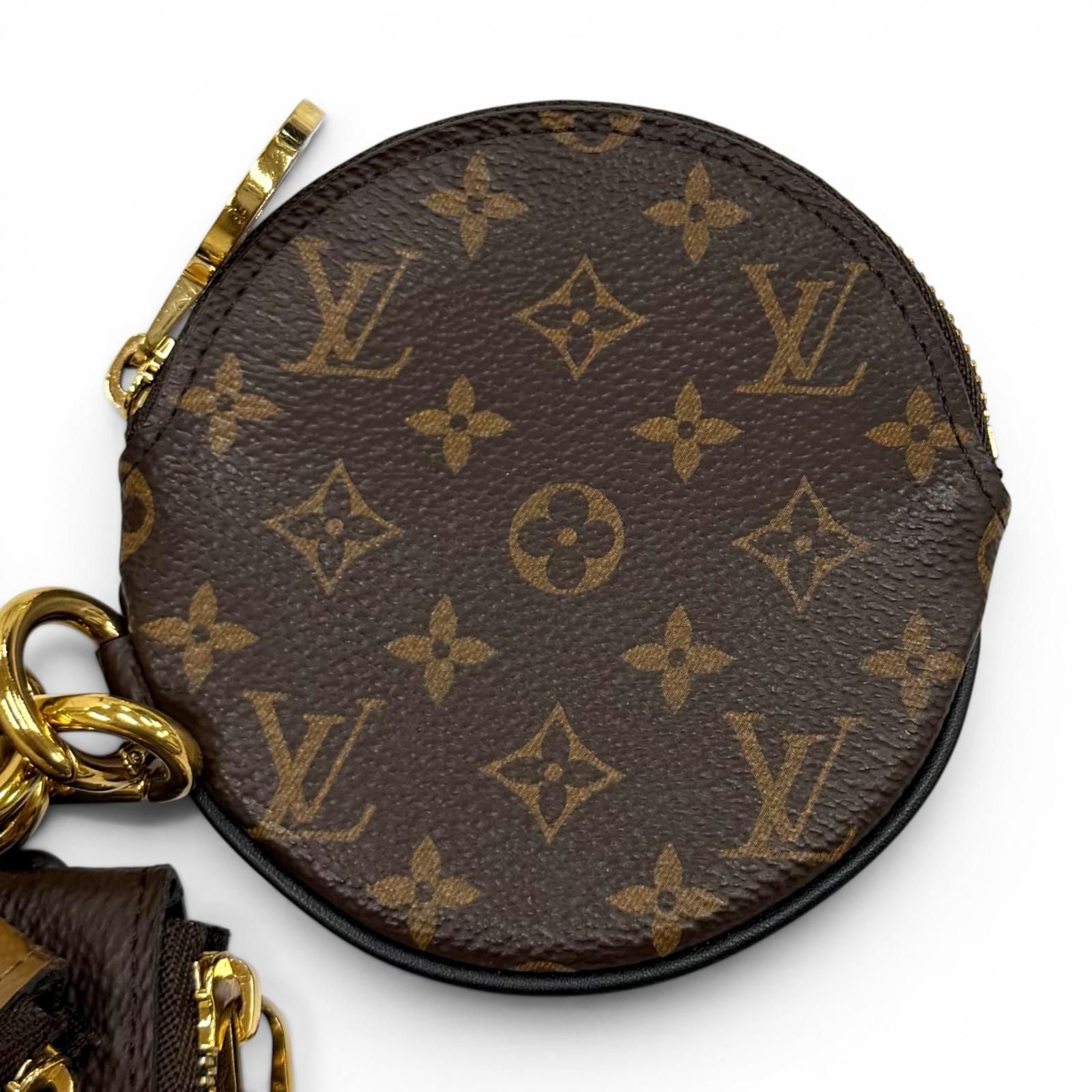 Louis Vuitton Monogram Giant Reverse Leather Pochette Trio Brown — view 8