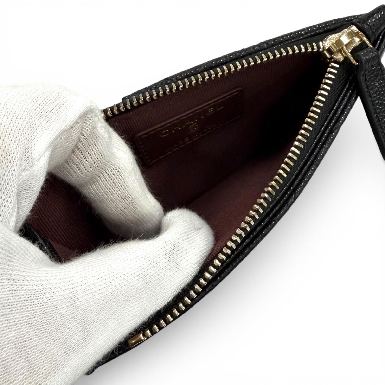 Chanel Caviar Leather CC Logo Quilted Classic Zip Fragment Case Compact Wallet — view 4