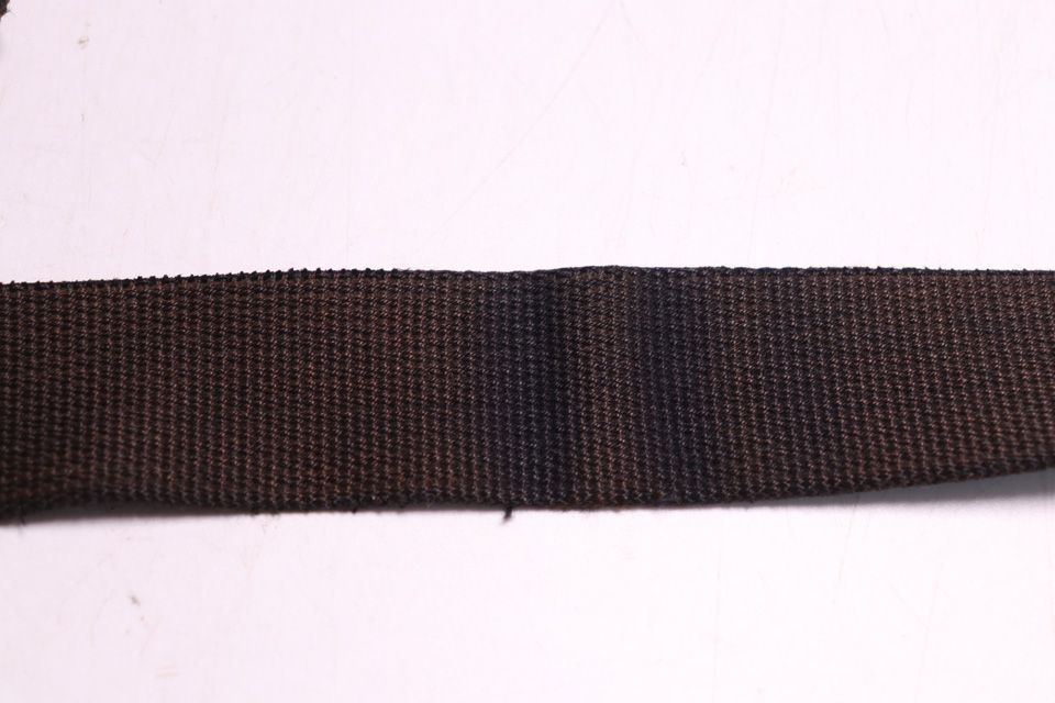 Gucci Guccissima Leather Waist — view 5