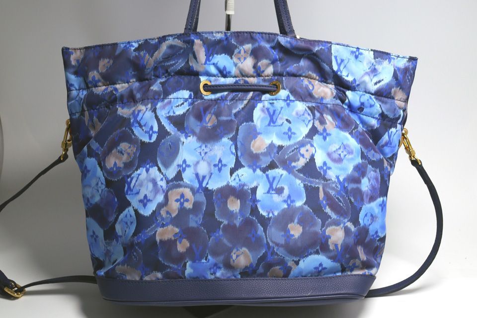 Louis Vuitton Ikat Flower Tote — view 2