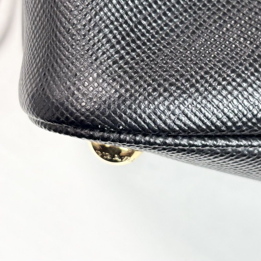 Prada 2-Way Doble Shoulder Bag Crossbody Triangle Logo Leather Black Gold — view 8