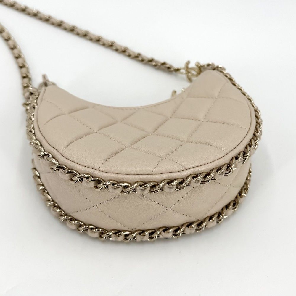 Chanel Shoulder Bag Mini Hobo CC Logo Crossbody Quilted Pochette Lambskin Beige — view 3