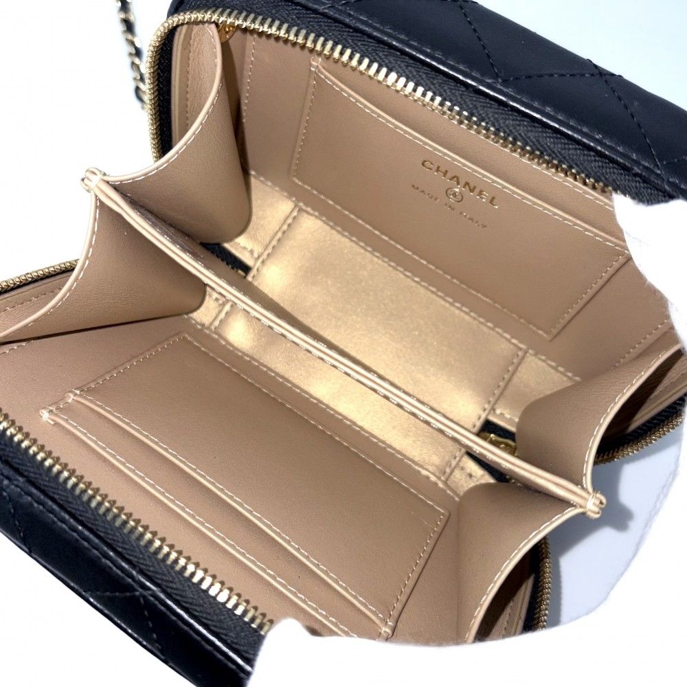 Chanel Shoulder Bag Quilted Chain Vanity Small Lambskin Black Gold — view 4