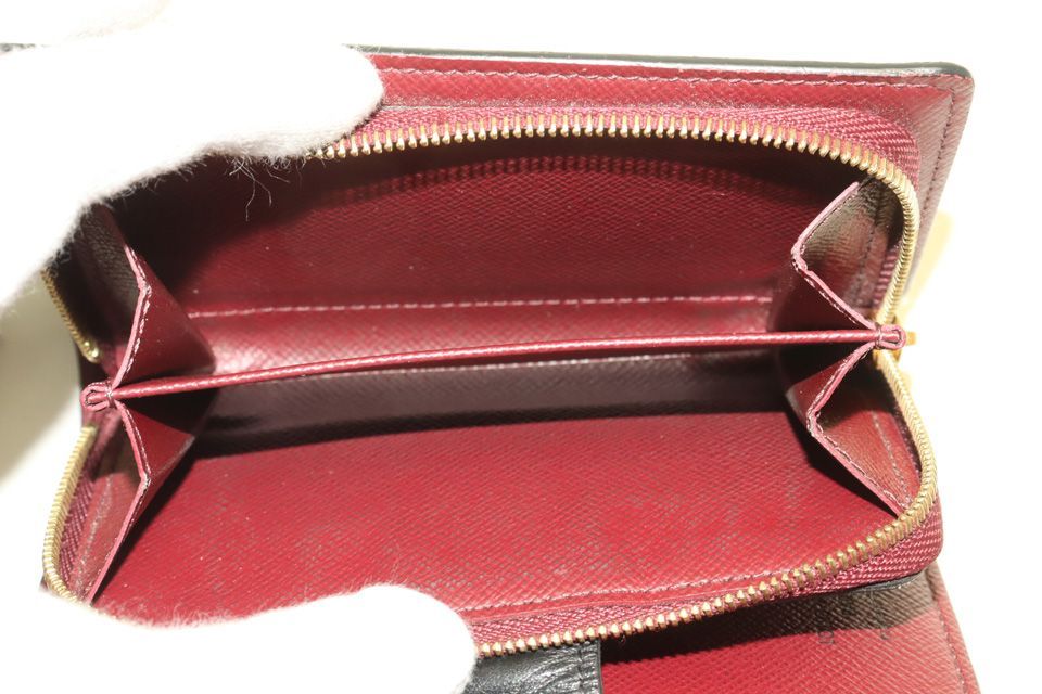 Louis Vuitton Damier Portefeuille Juliette Leather Bifold Wallet — view 8