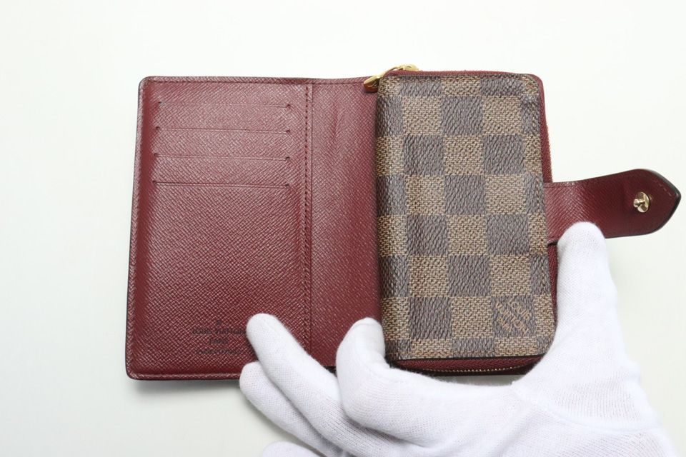 Louis Vuitton Damier Portefeuille Juliette Leather Bifold Wallet — view 5