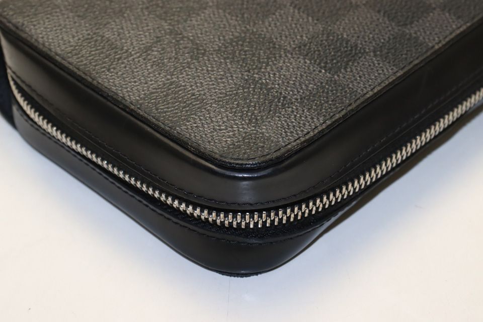 Louis Vuitton Damier Graphite Zippy XL Travel Case Wallet — view 7