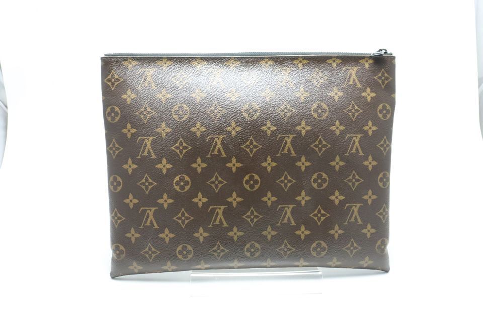 Louis Vuitton Monogram Pochette Solar — view 2