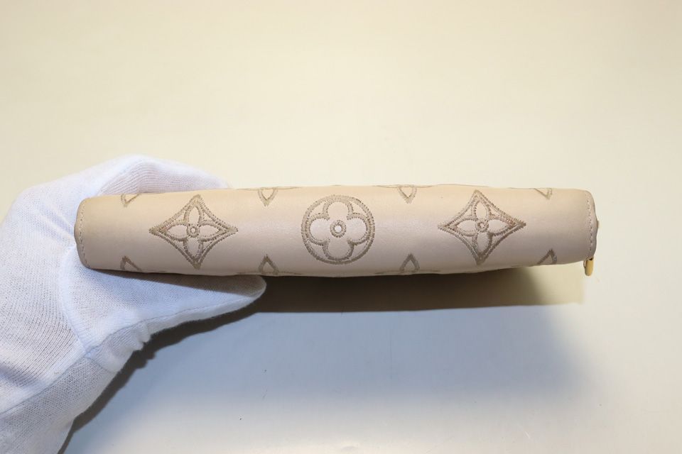 Louis Vuitton Monogram Broderie Zippy Wallet Leather — view 3