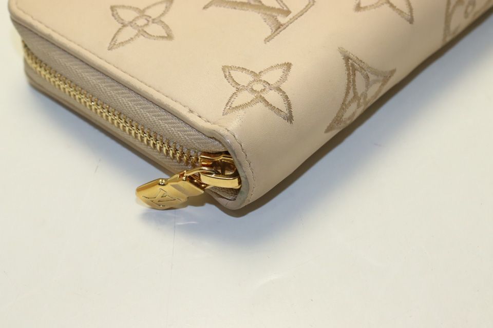 Louis Vuitton Monogram Broderie Zippy Wallet Leather — view 4
