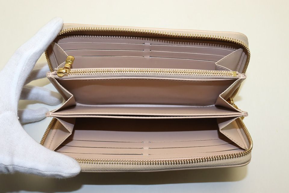 Louis Vuitton Monogram Broderie Zippy Wallet Leather — view 5