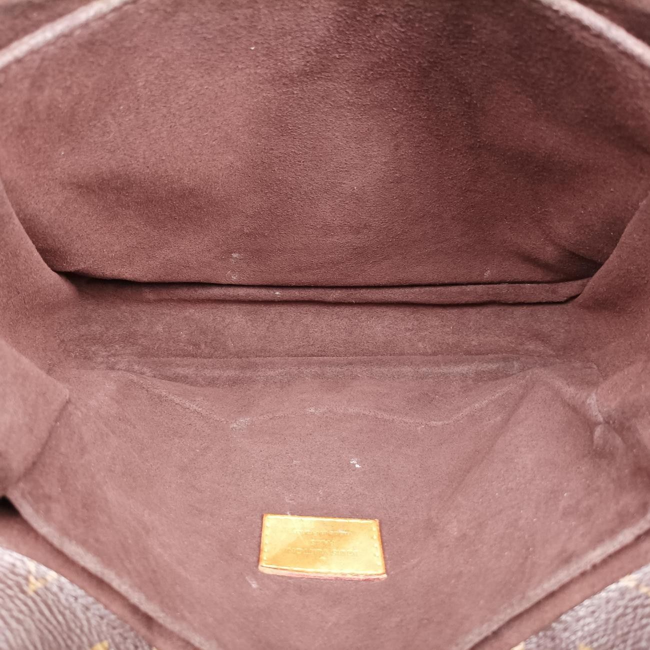 Louis Vuitton Pochette Metis MM Monogram Brown Canvas Handbag — view 9