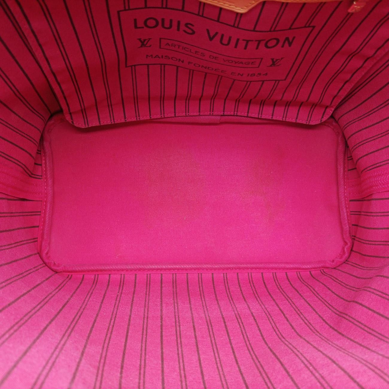 Louis Vuitton Neverfull MM Monogram Brown Canvas — view 9
