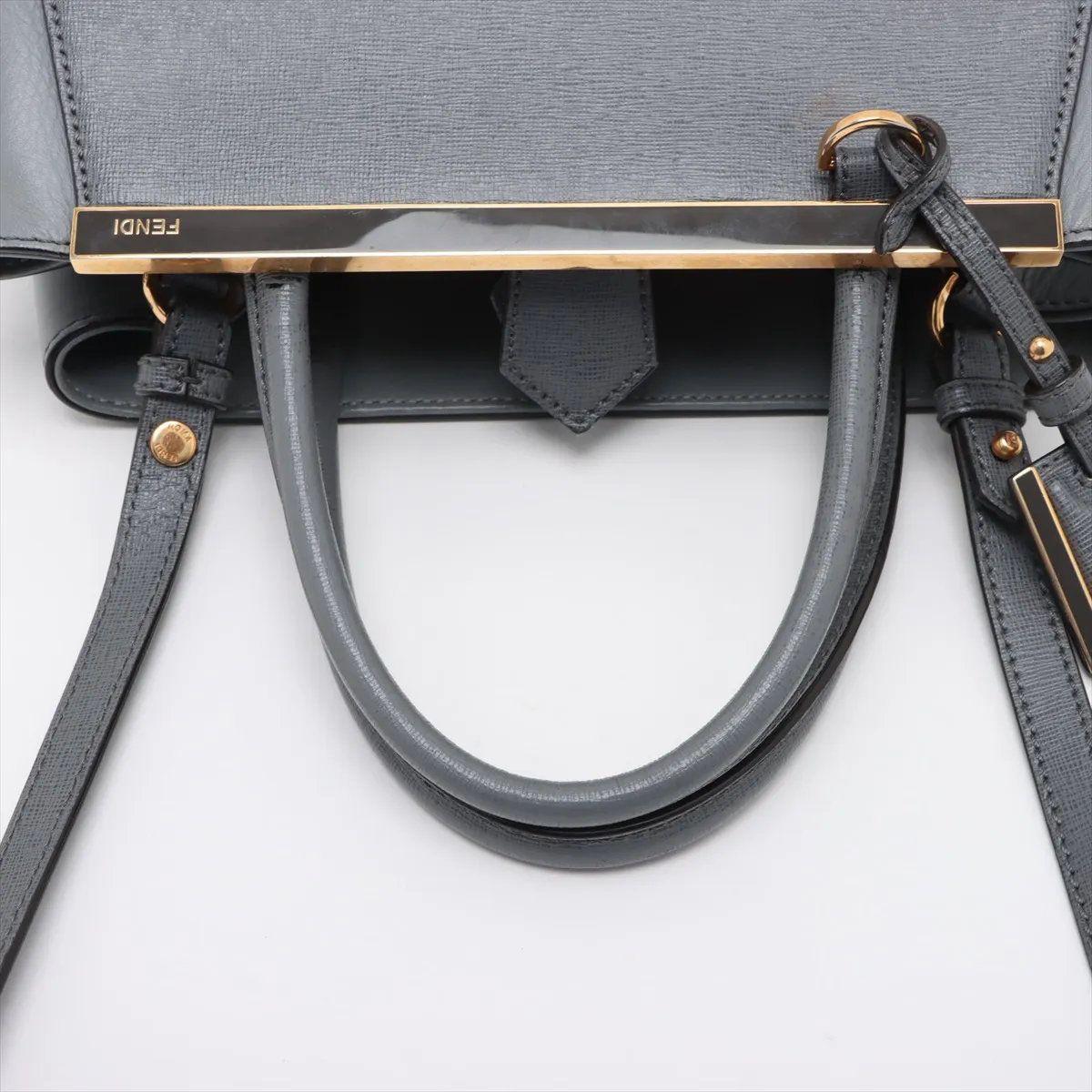 Fendi Petit Tou Jour Leather 2-Way Handbag Crossbody Shoulder — view 5