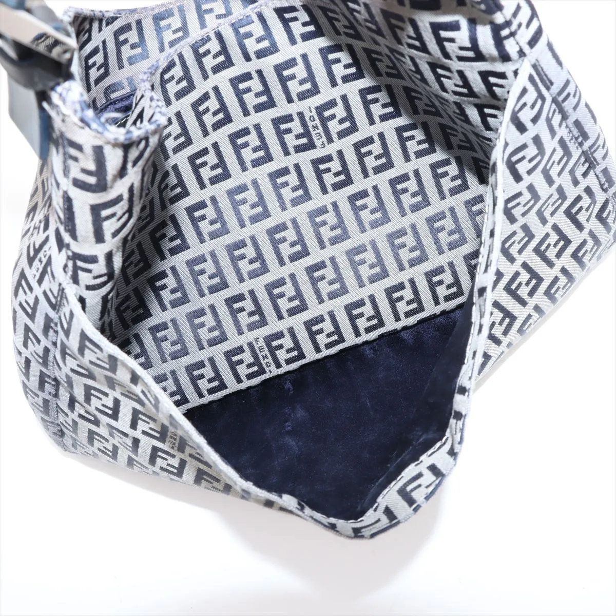Fendi Zucchino Mamma Bucket Leather Shoulder Bag Hand Navy — view 9