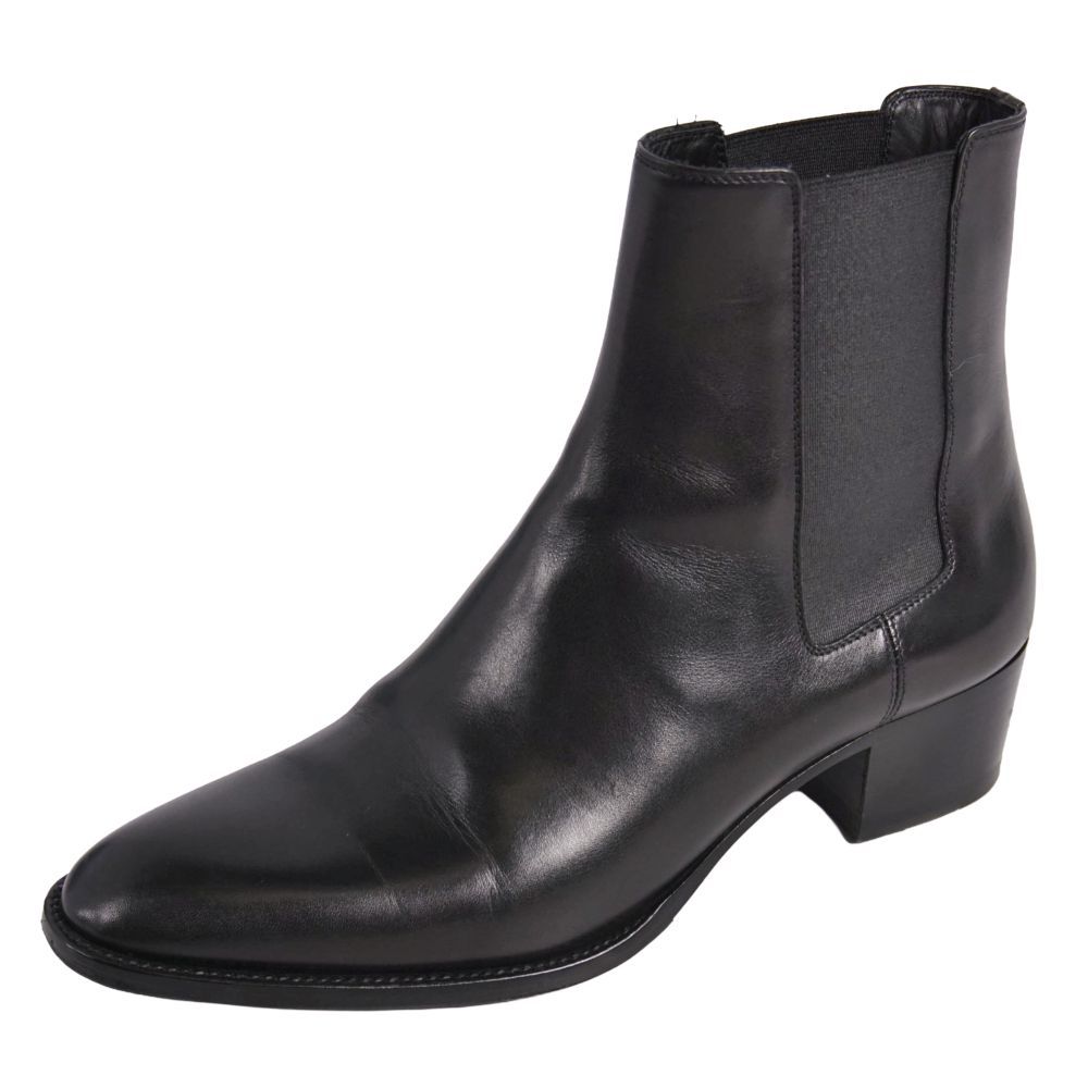 Saint Laurent Paris Boots Show